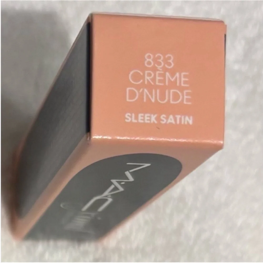 MAC Cosmetics M •A • CXIMAL Sleek Satin Lipstick Crème D'Nude (833) NIB